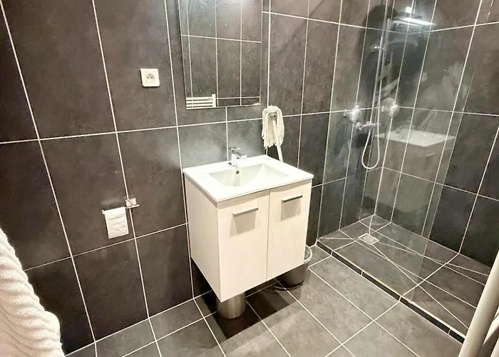 Le Saint-henri - Centre - Calme - Climatisation Apartman